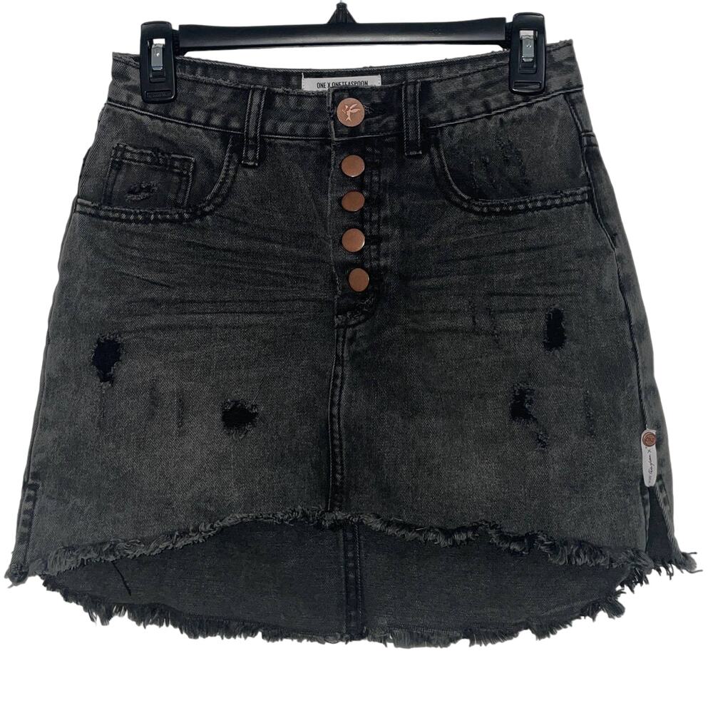 ONE X ONE TEASPOON Black Distressed Denim 2020 Mini Skirt Size 27